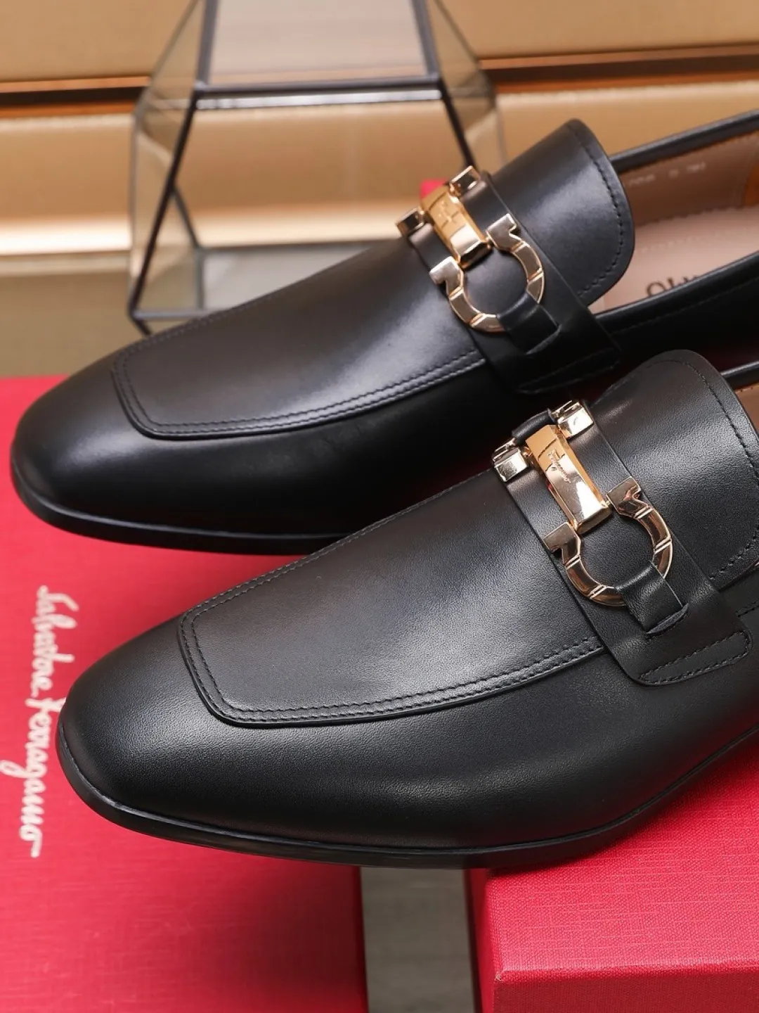 P620💰🔥《Ferragamo》👏Latest • High-end top brand luxury ~ purchasing agency, top quality ~. New fashionable business men's shoes 🔜The uppers are made of original calfskin➕cowhide and lining, with fine workmanship. The original stylish and soft combination wear-resistant and non-slip outsole is light and comfortable on the feet. The real thing looks better in real life. Size: 38/45